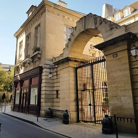 Assia & Nathalie - Luxury Marais 4* Paris