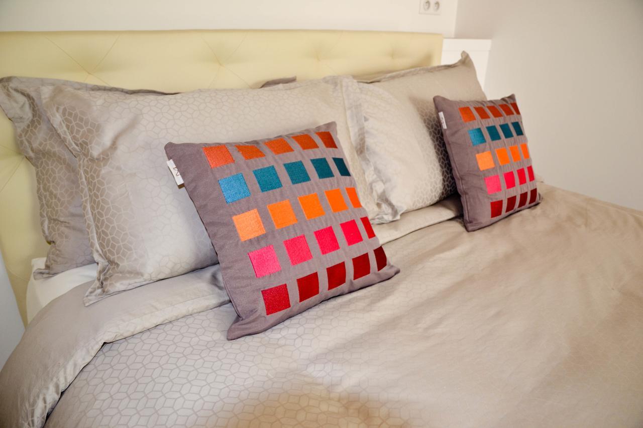 Assia & Nathalie - Luxury Marais Bed & Breakfast Parigi