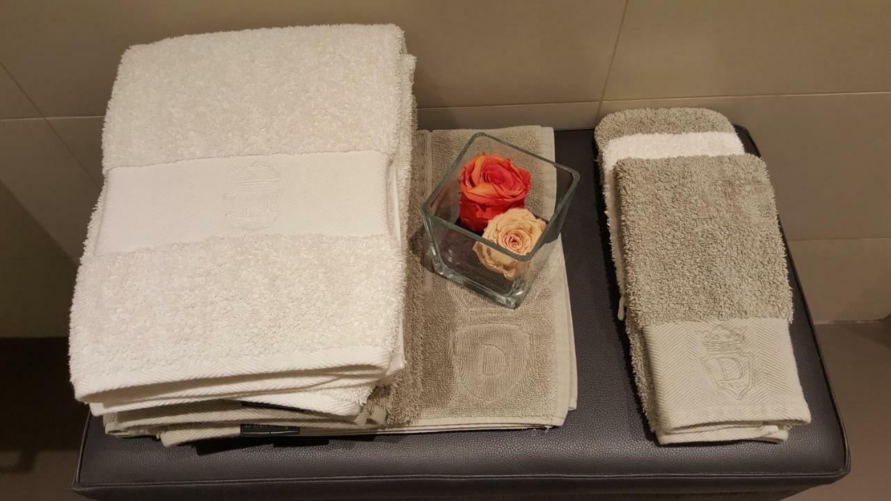 Bed & Breakfast Assia & Nathalie - Luxury Marais Parigi