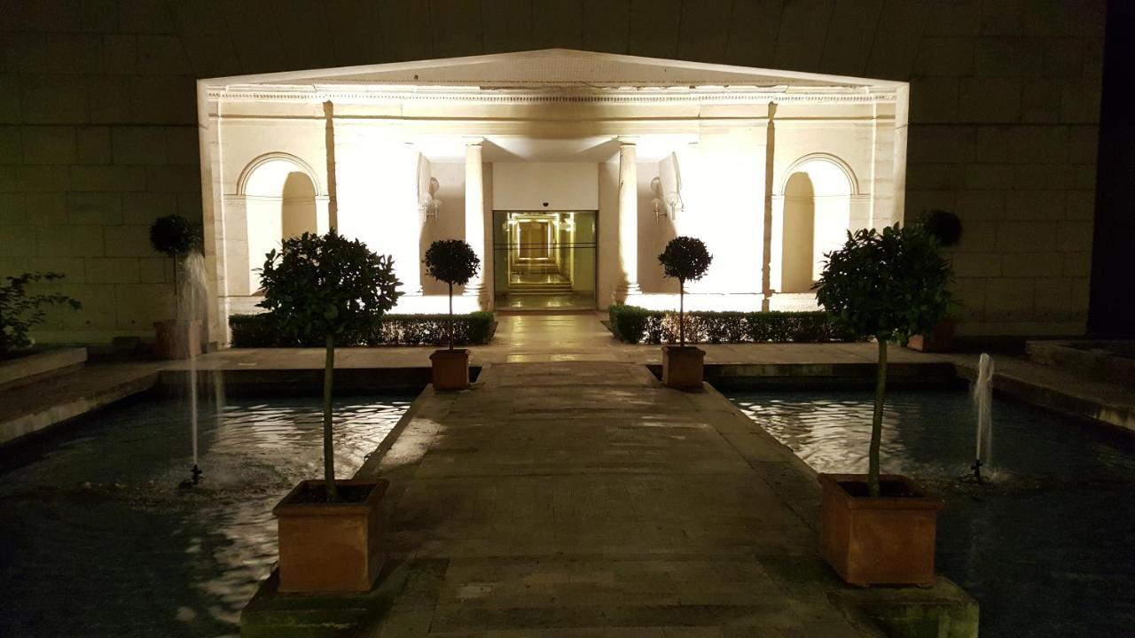 Assia & Nathalie - Luxury Marais Bed & Breakfast Parigi