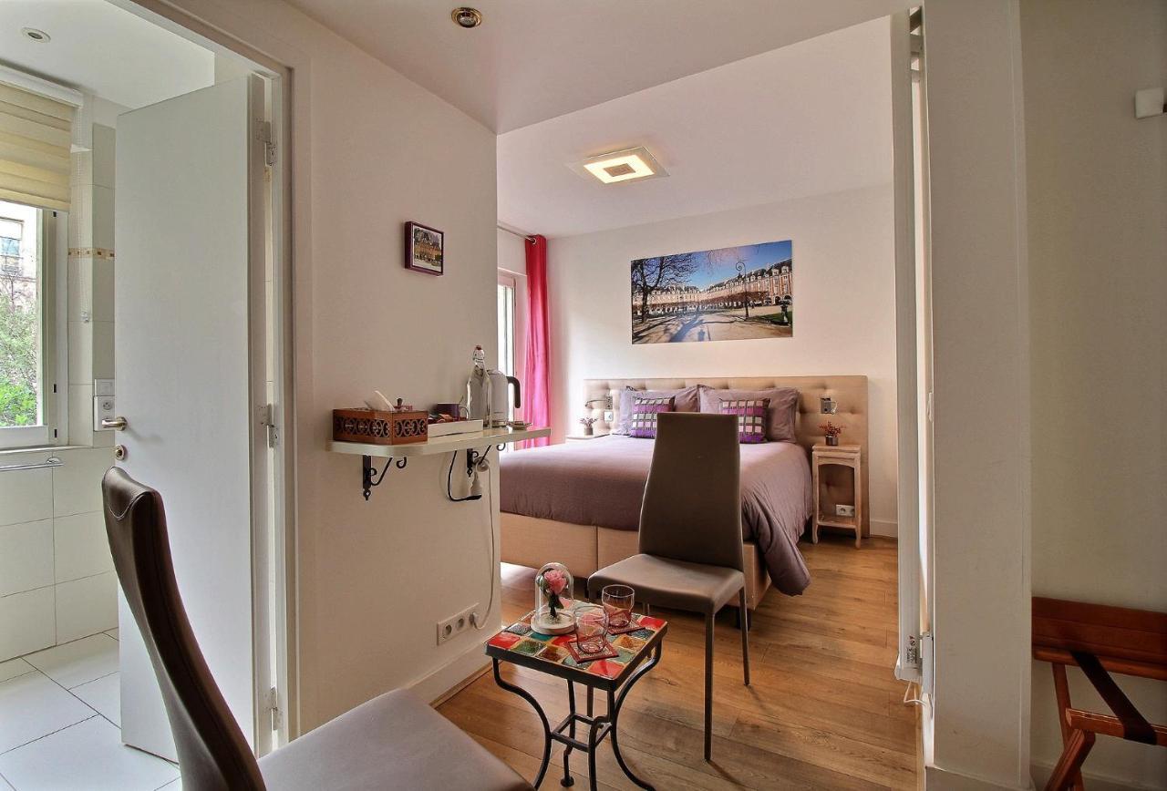 Assia & Nathalie - Luxury Marais Bed & Breakfast Parigi